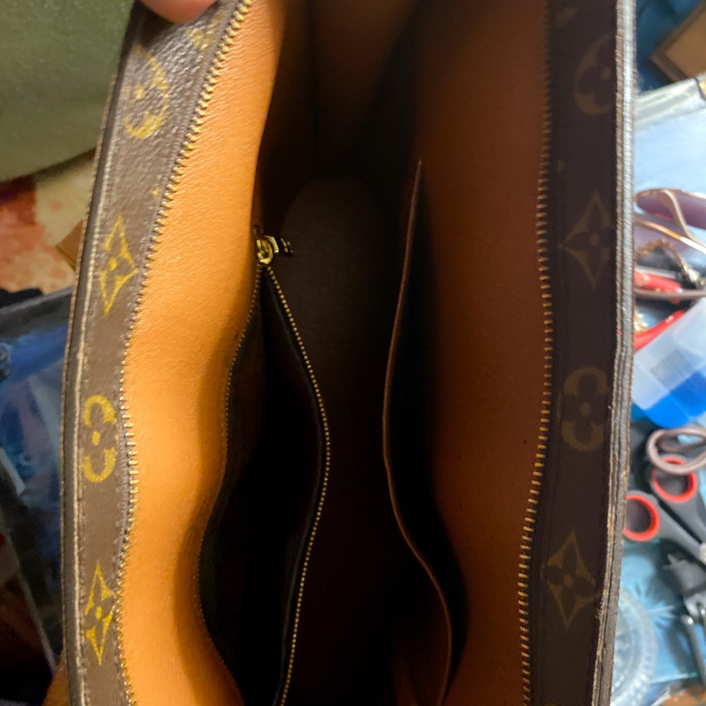 Louis Vuitton Babylone